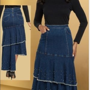 Denim asymmetrical stretch skirt with Studs